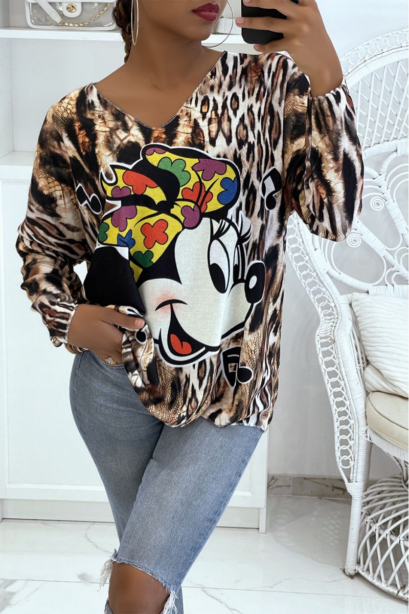Very soft lightweight oversized V-neck sweater with leopard pattern and Disney print - 2