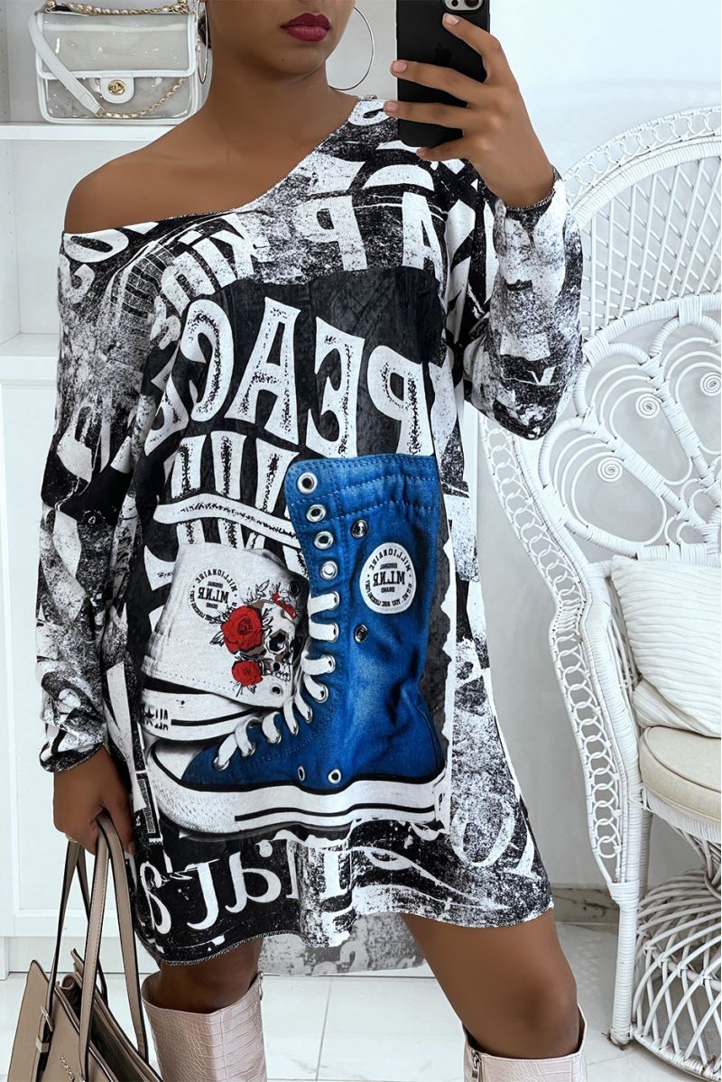 Lightweight oversized v-neck jumper dress with fashion and grunge pattern   - 3