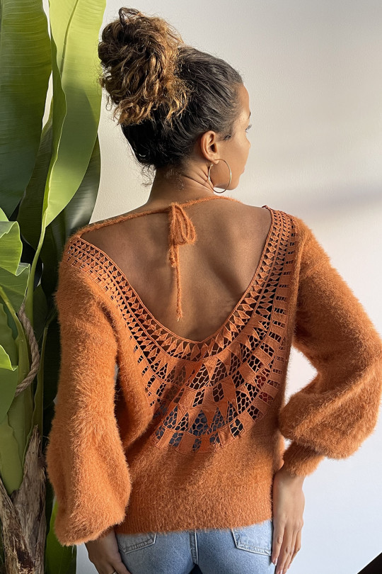 Soft cognac backless sweater with puffed sleeves - 5