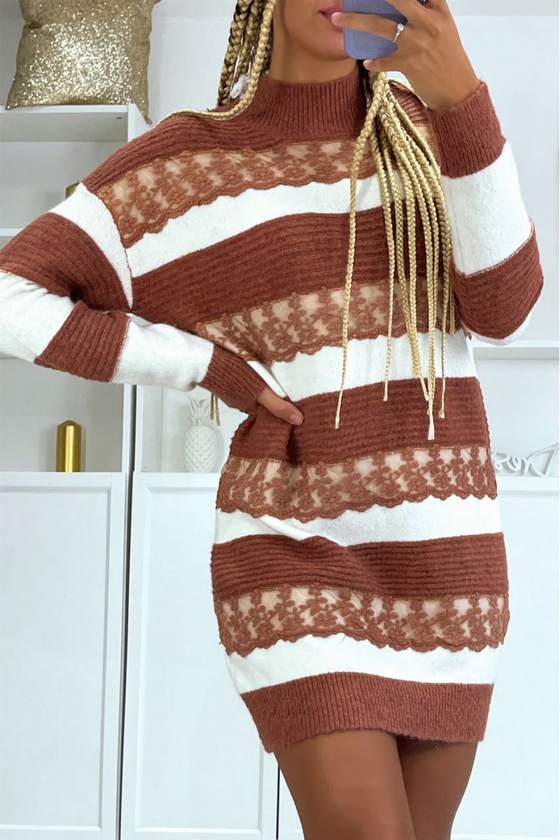 Long sweater with brown and white stripes and lace details - 5