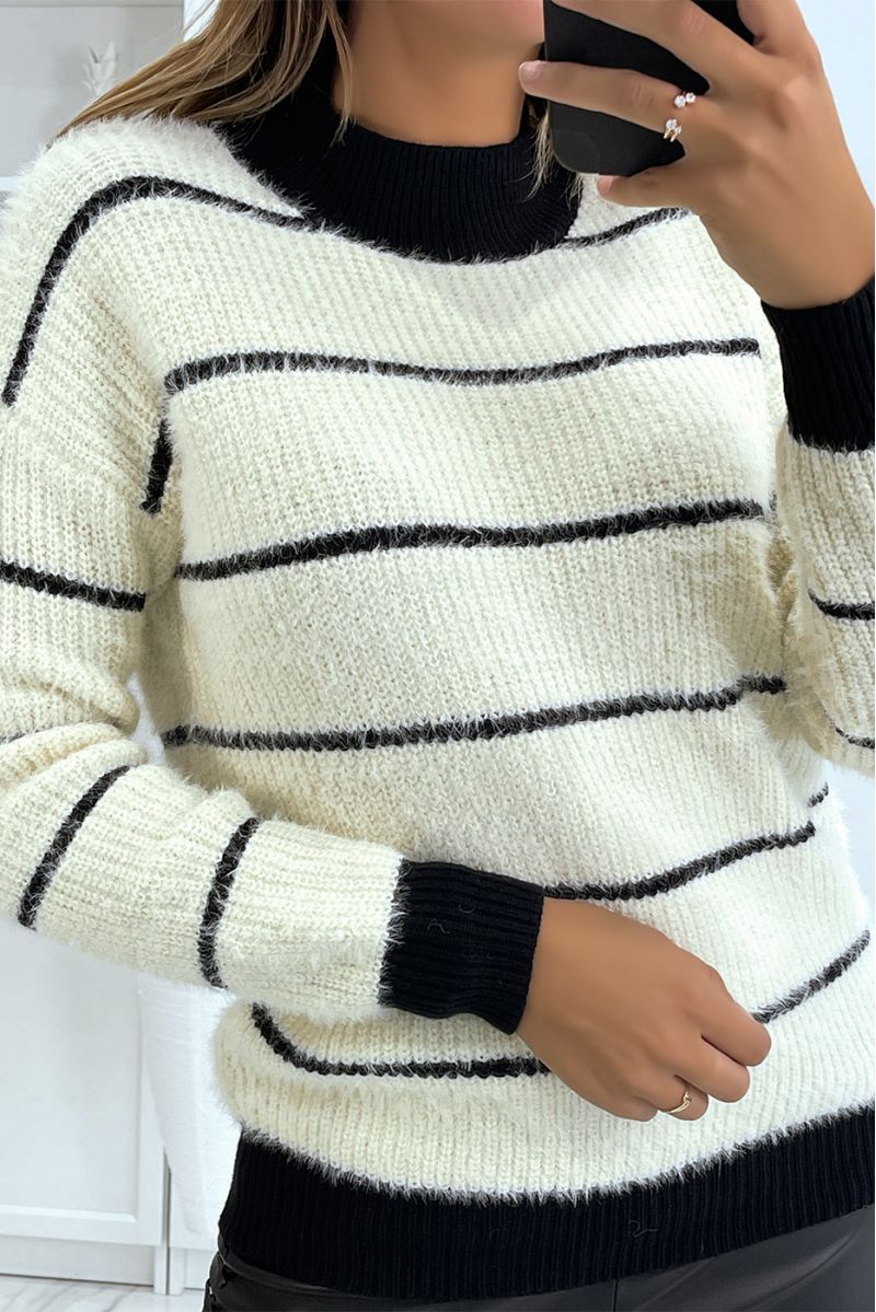 Very soft ecru mid-length sweater with high collar and super chic black stripe - 3