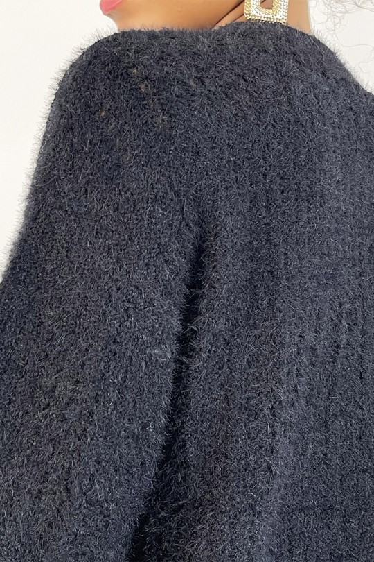 Zwarte trui met zacht pofeffect - 5