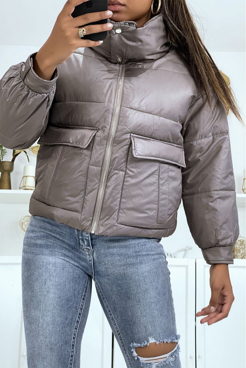 Warm en trendy matzwart driekwart donsjack met zakken en dikke capuchon - 5