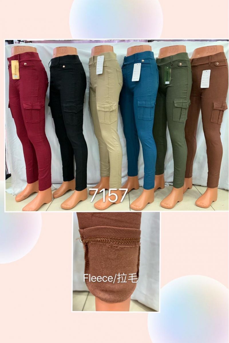 Fur-lined cargo leggings with pockets