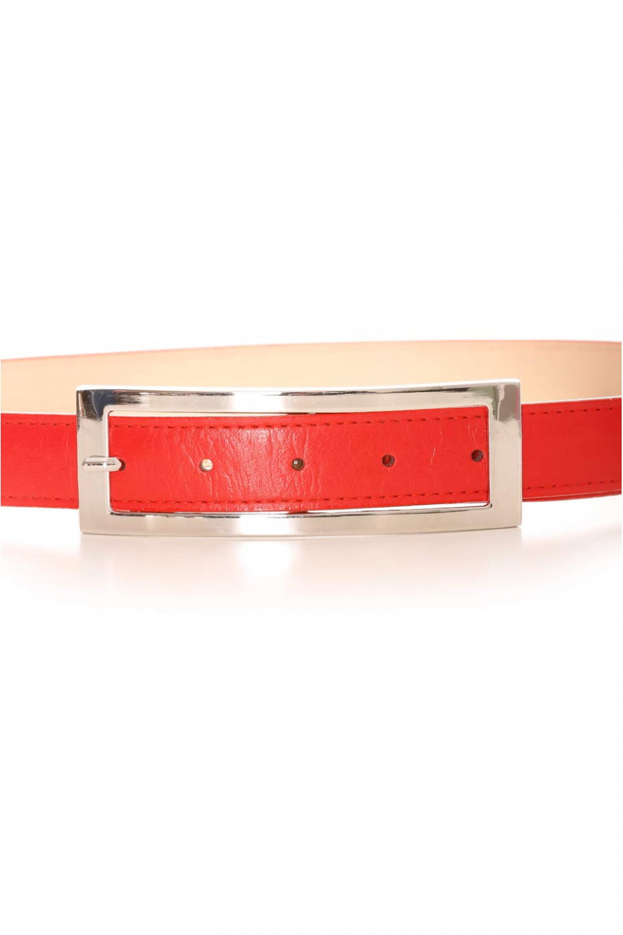 Red belt with rectangular silver buckle. Accessory 9001 - 2