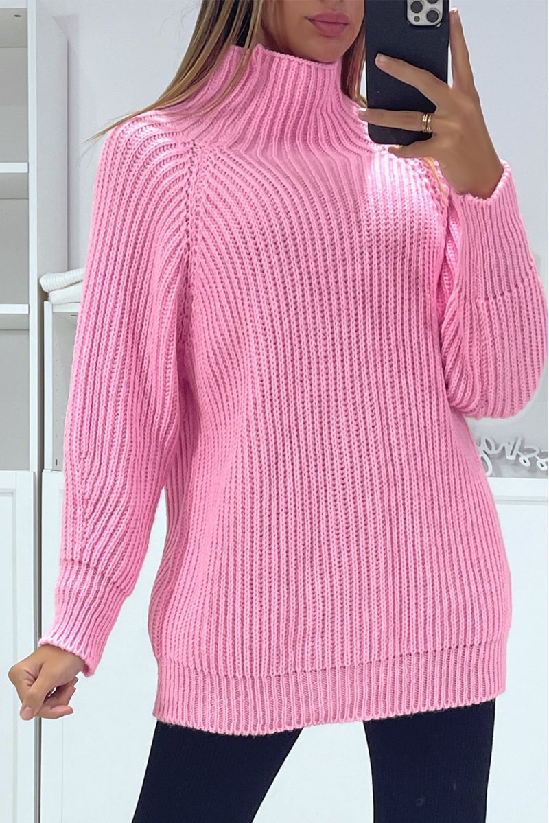 Big thick pink sweater over size and high collar - 1