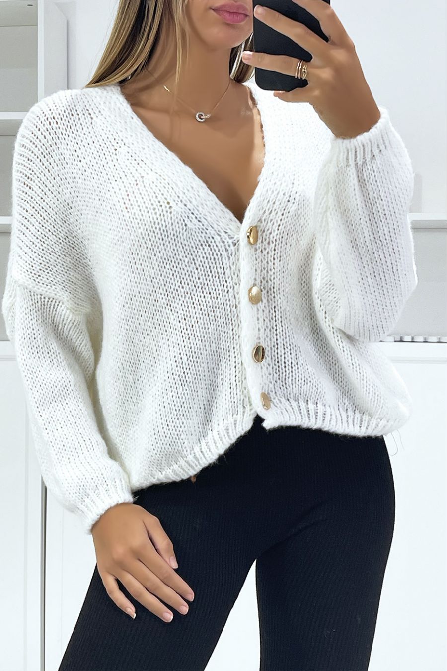 Very chic oversize white cardigan with golden buttons