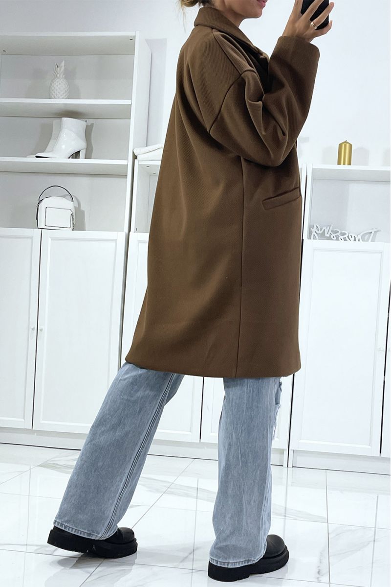 Long manteau marron avec une très belle matière doublé avec poches  - 3