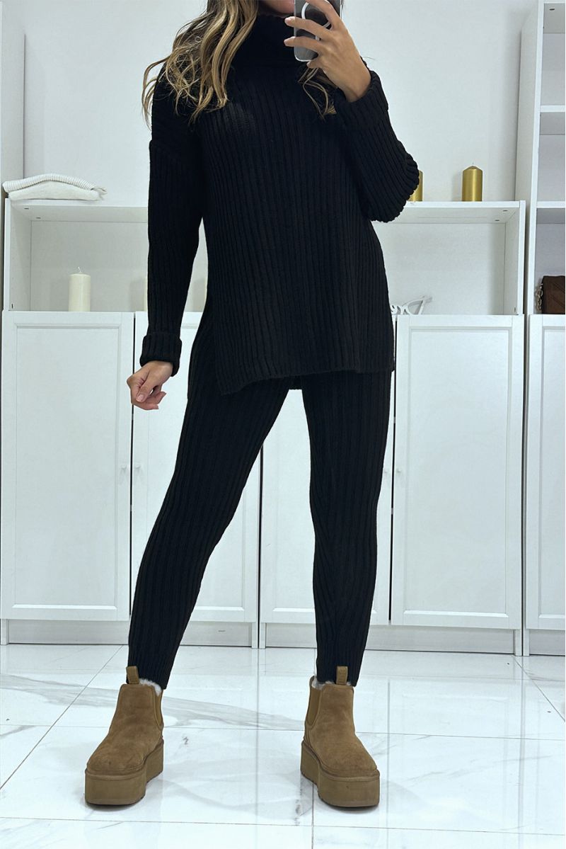 Set of turtleneck sweater and black knit pants, very warm for winter - 1