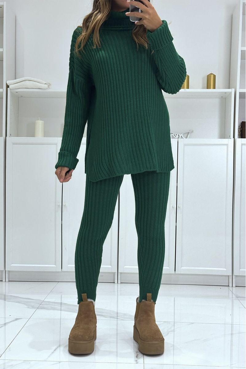 Turtleneck sweater and green knit pants set, very warm for winter - 1