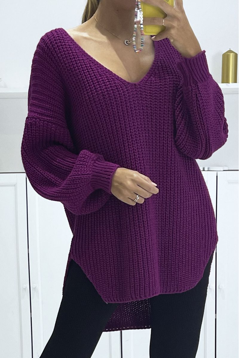 Asymmetric plum knit sweater with v-neck and puff sleeves, ultra soft - 2