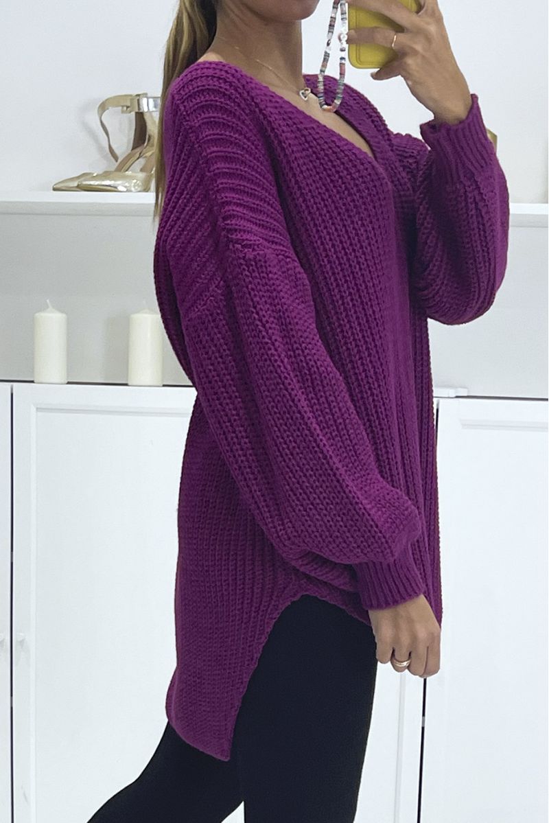 Asymmetric plum knit sweater with v-neck and puff sleeves, ultra soft - 4