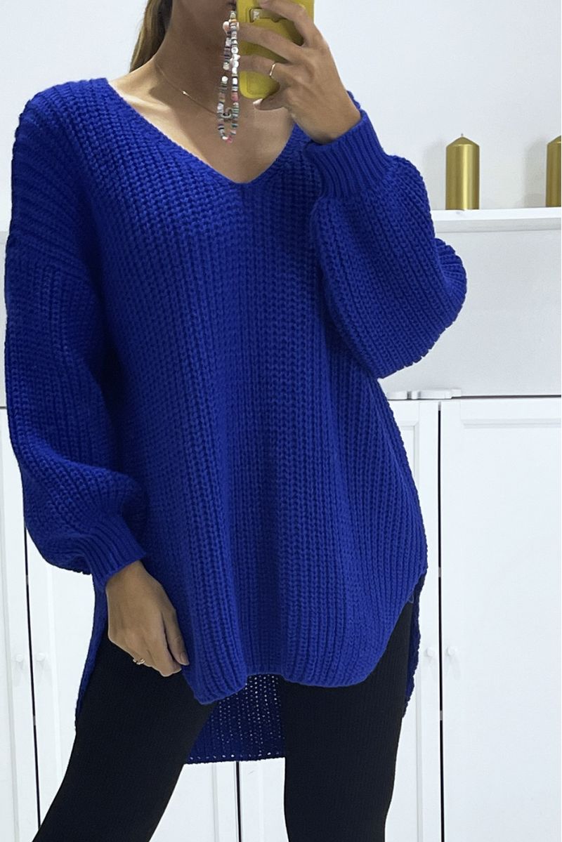 Royal asymmetrical knit sweater with v-neck and puff sleeves, ultra soft - 1