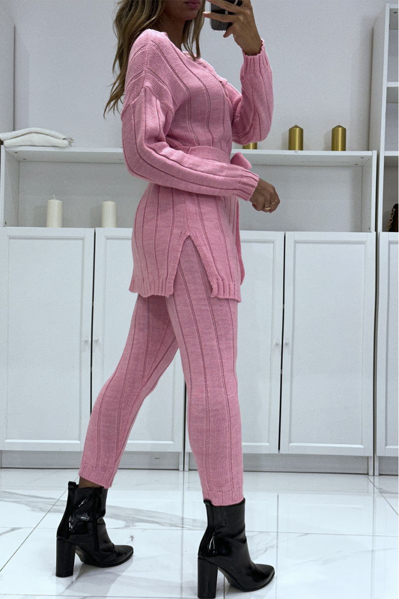 Set v-hals trui met riem en snoeproze gebreide broek, heerlijk warm voor de winter - 3 Set v-hals trui met riem en snoeproze gebreide broek, heerlijk warm voor de winter - 3