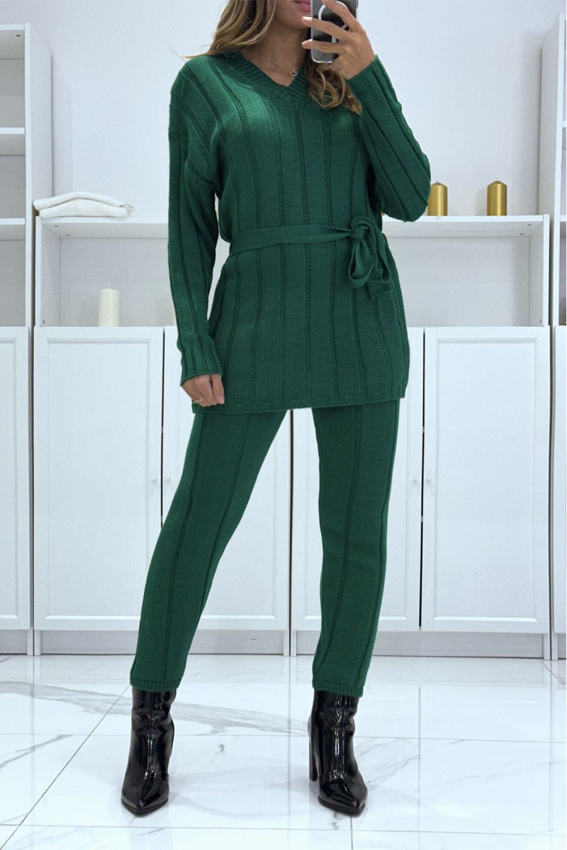 Set of v-neck sweater with belt and green knit pants, very warm for winter - 1