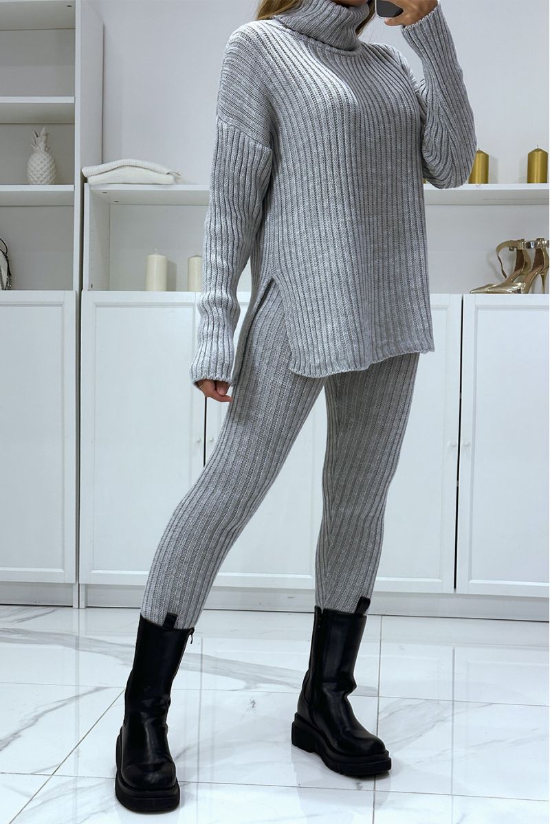 Turtleneck sweater and gray knit pants set, very warm for winter - 2