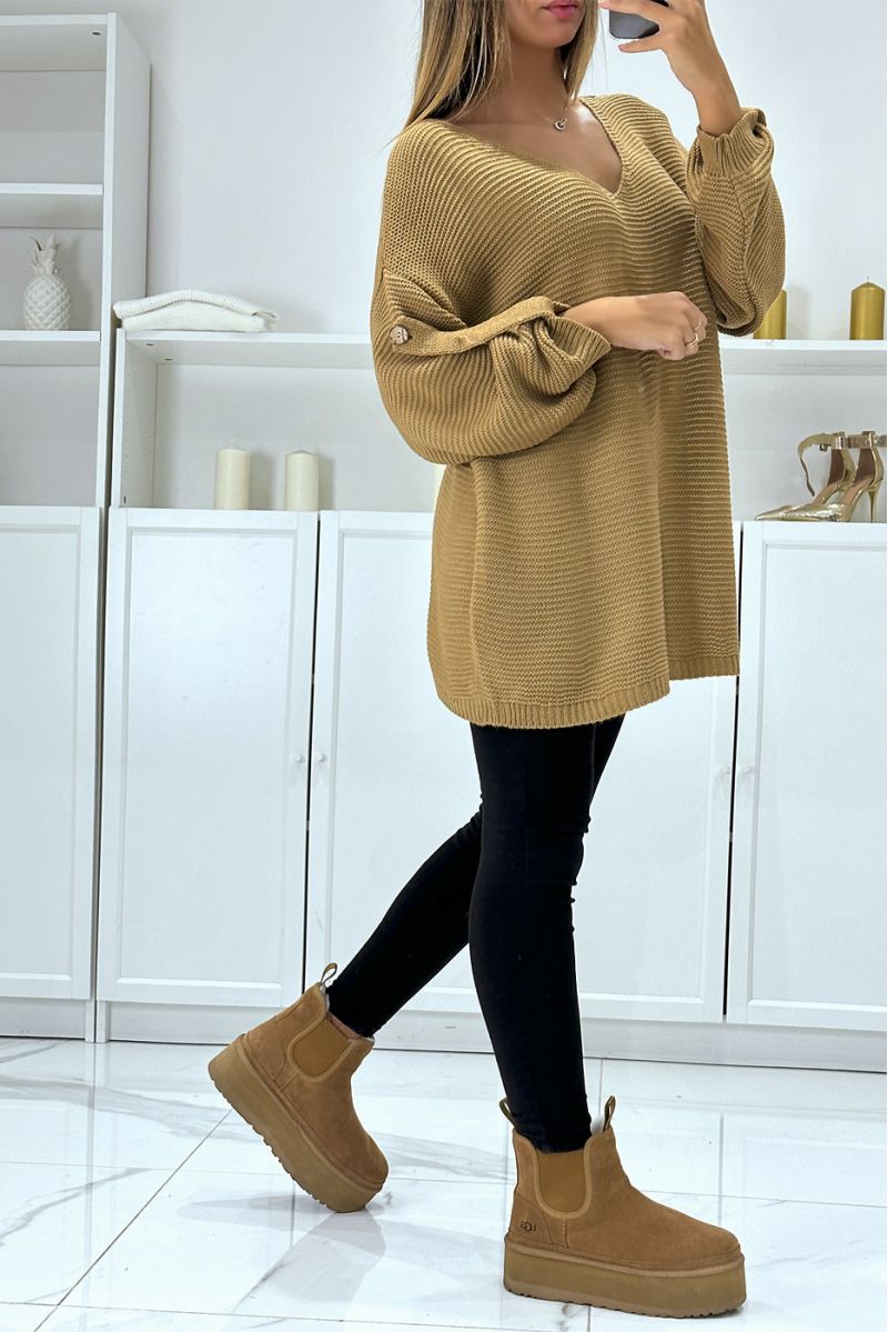 Pull camel over-size à manches bouffantes et col V - 2