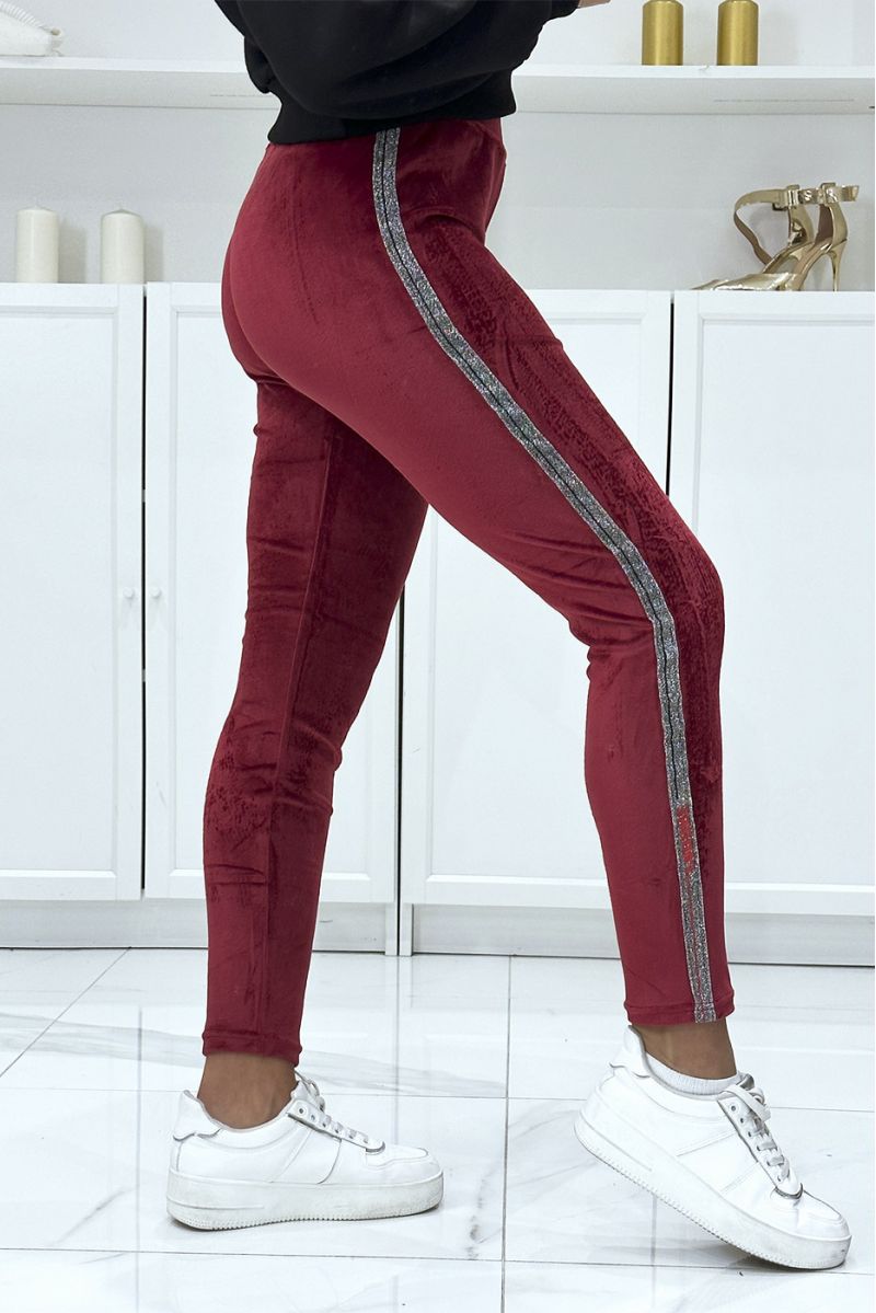 Burgundy joggers in peach skin with shiny stripes on the sides - 2
