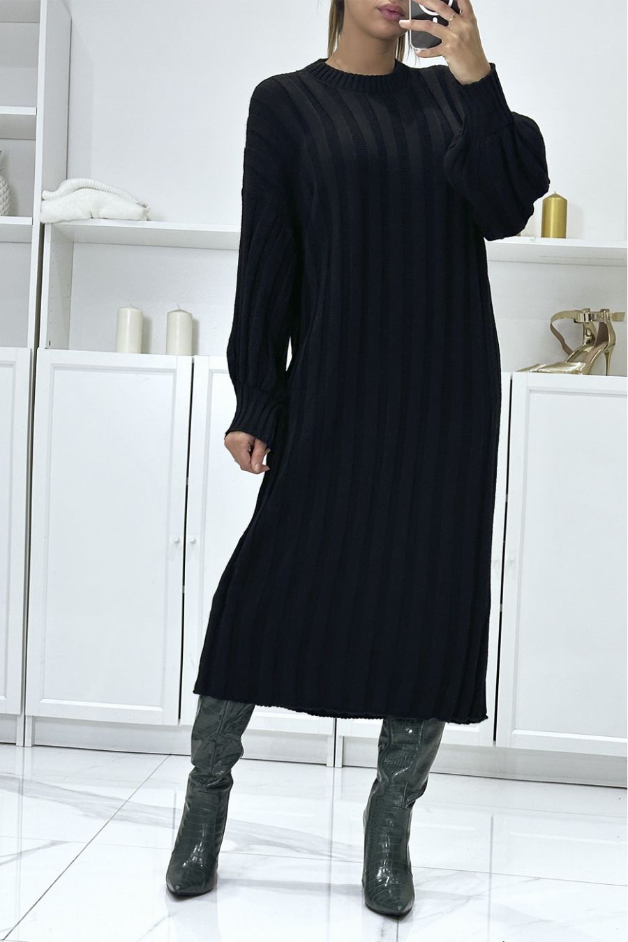 Long oversized black jumper dress with balloon sleeves - 2