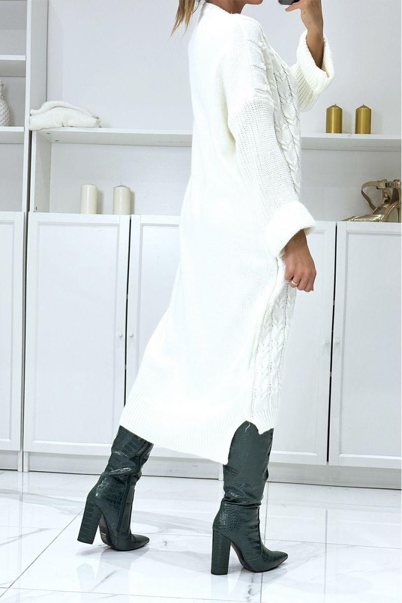 Lange witte oversized gevlochten trui-jurk met reversmouwen - 4