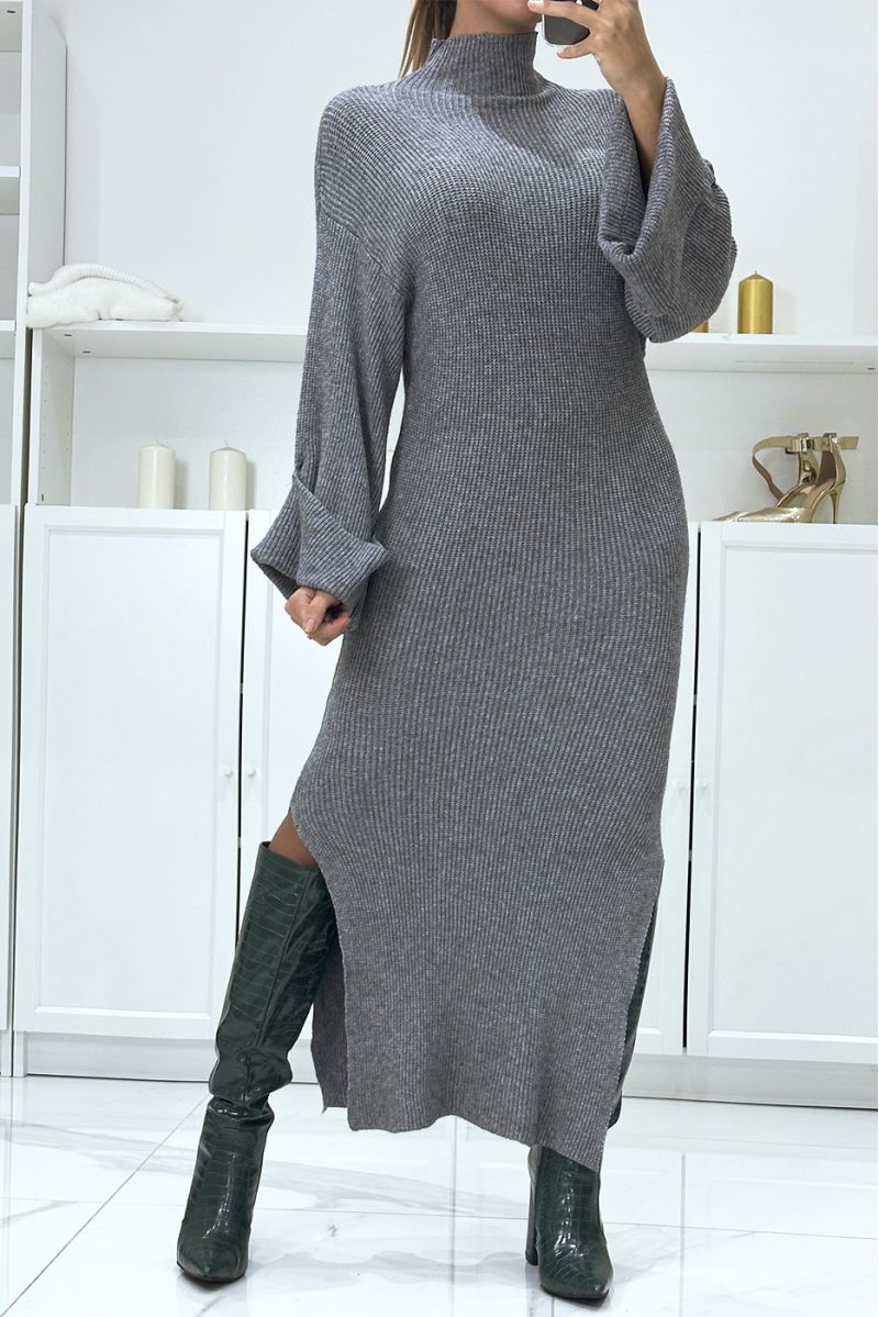 Longue robe pull anthracite tombante très class avec manches revers  - 2