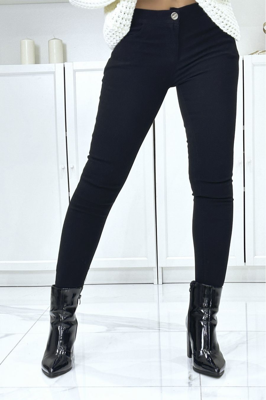 Pantalon strech noir très extensible avec poches - 1
