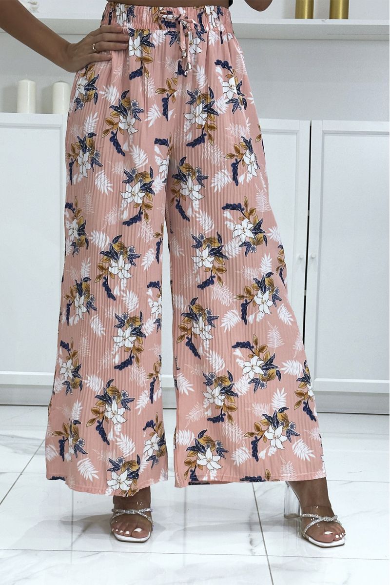 Pink pleated palazzo pants with floral pattern - 2