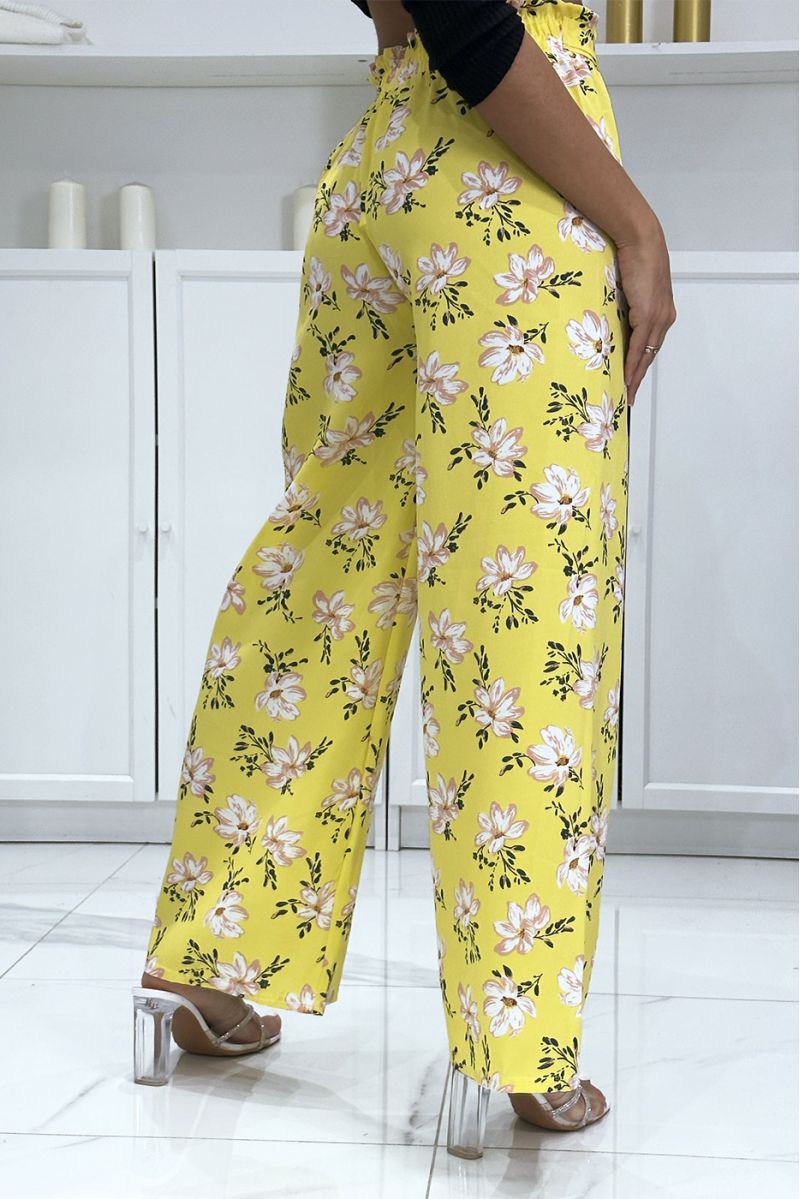 Yellow palazzo pants with floral pattern - 1