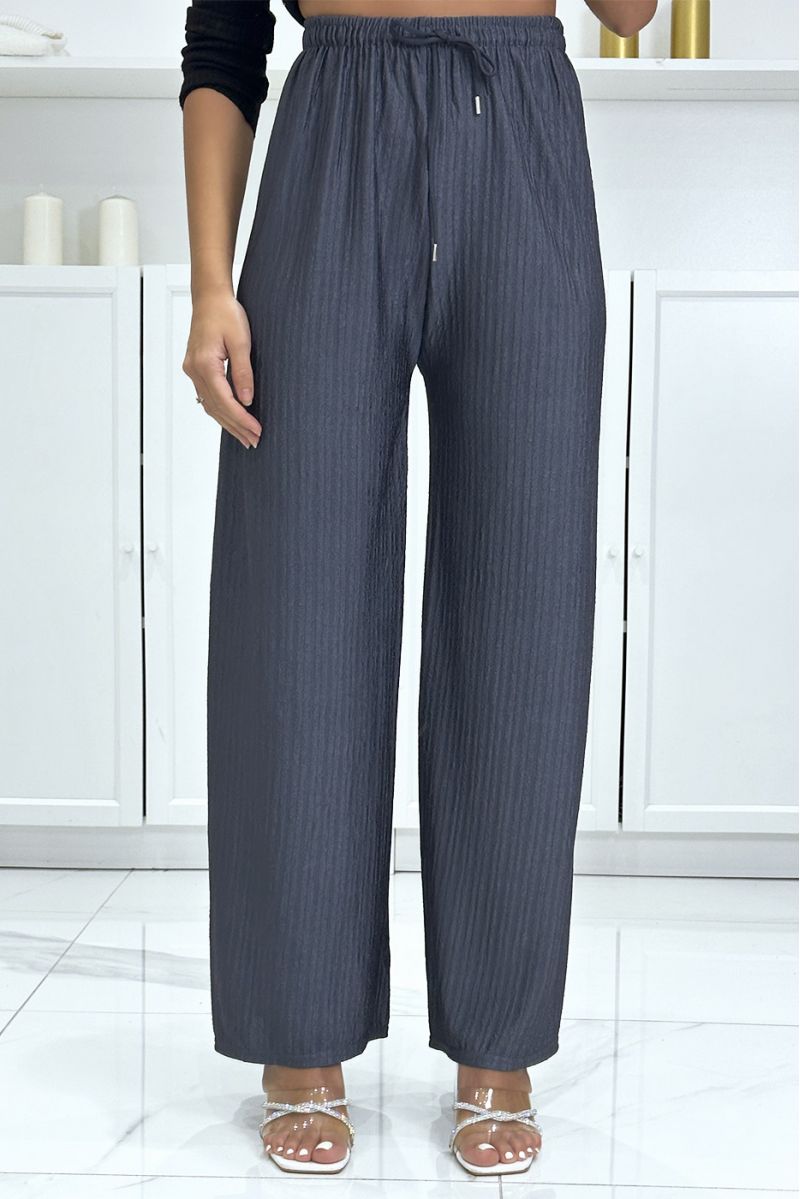 Trendy and chic navy palazzo pants - 2