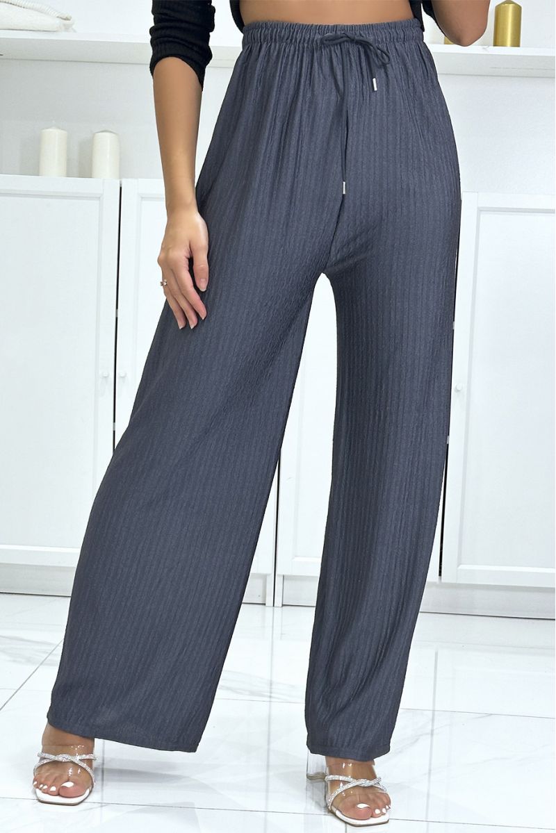 Trendy and chic navy palazzo pants - 3