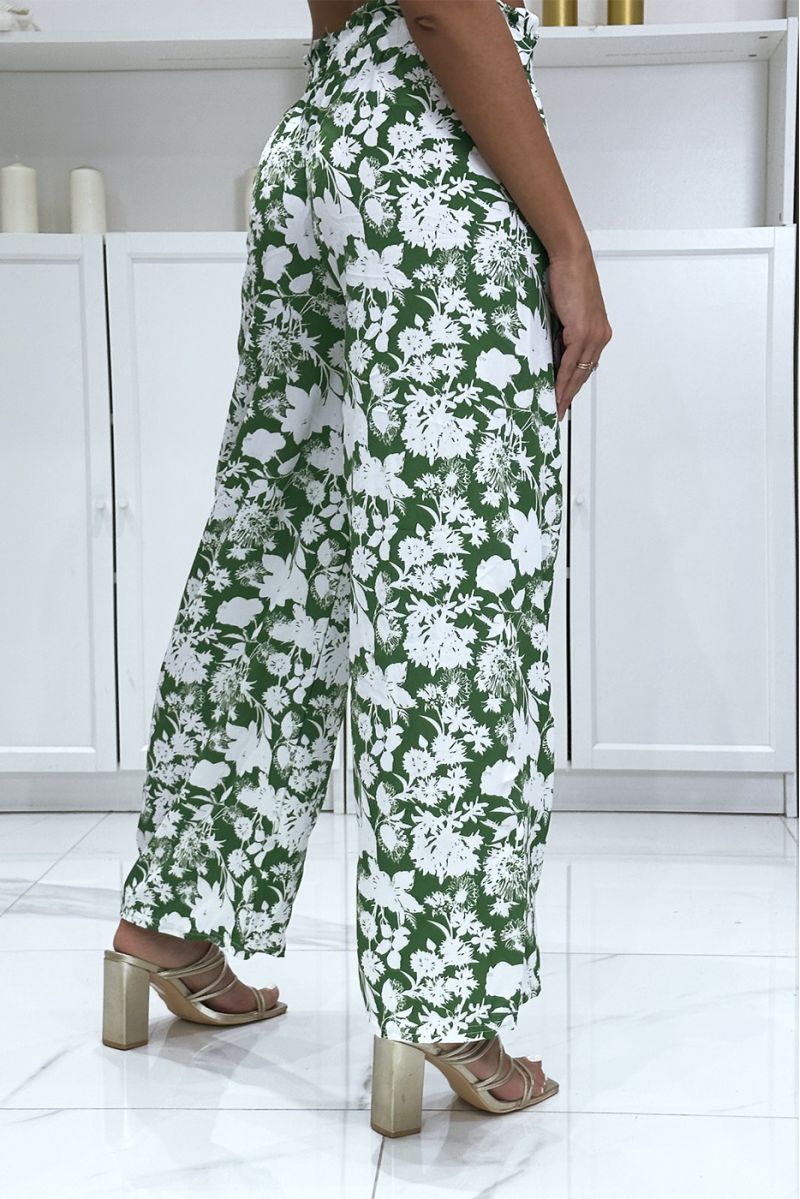 Pantalon palazzo vert et blanc motif fleuris tendance et chic - 5