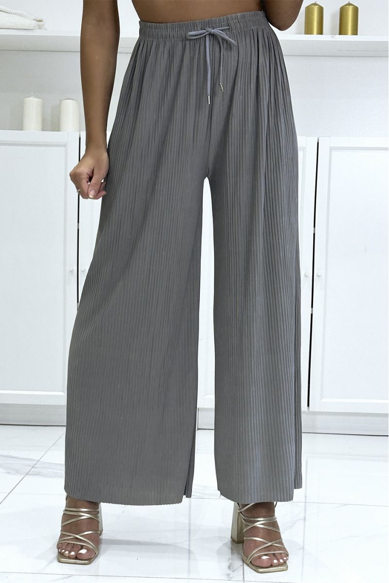 Trendy pleated gray palazzo pants - 4