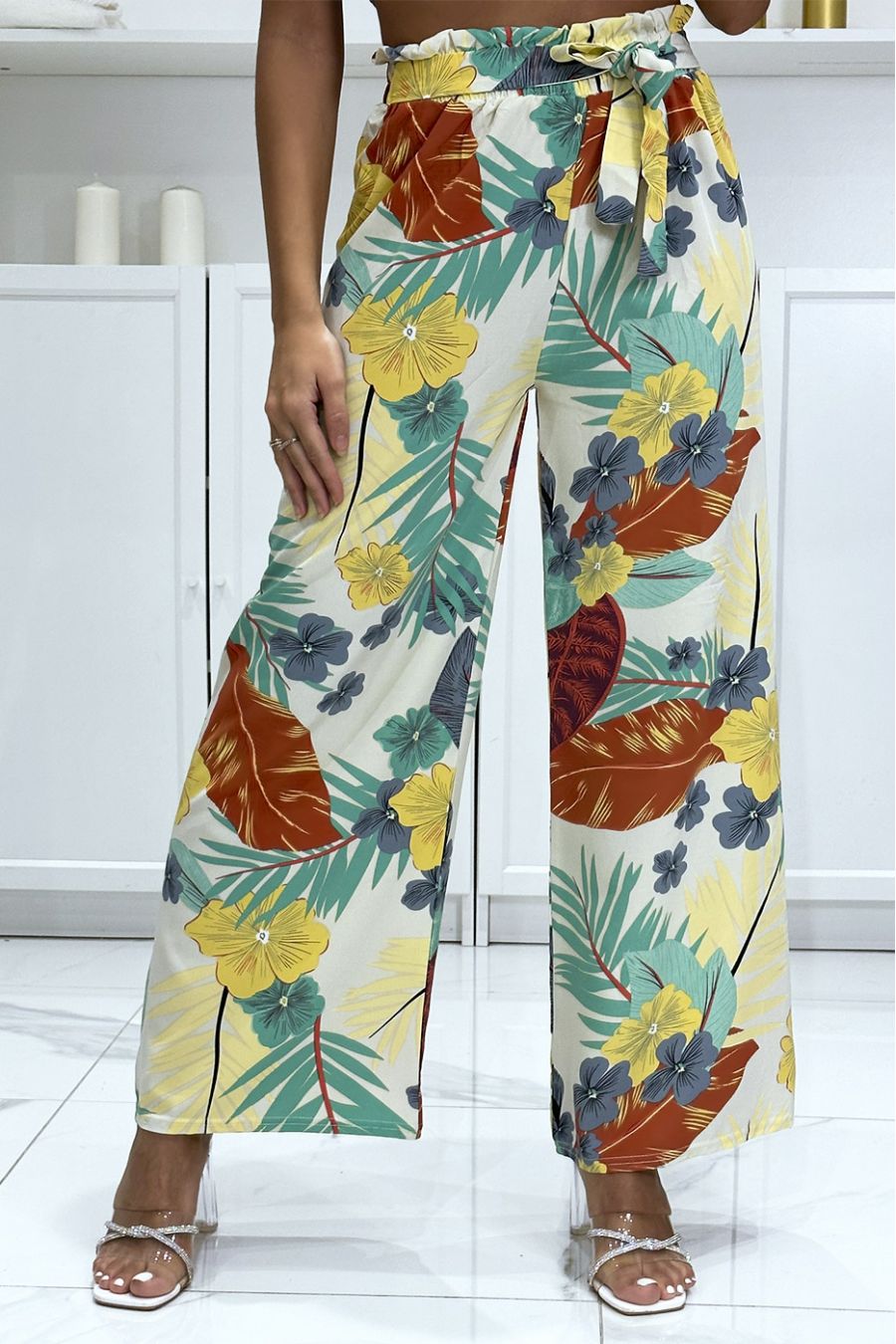 Pantalon palazzo fleuris vert motif fleure