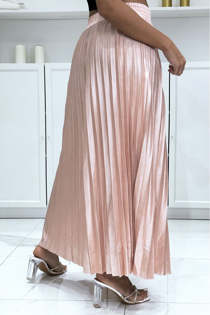 Long, very chic pink satin pleated skirt - 1