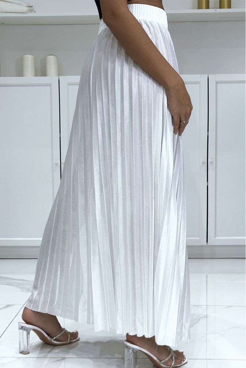 Very chic long white satin pleated skirt - 1