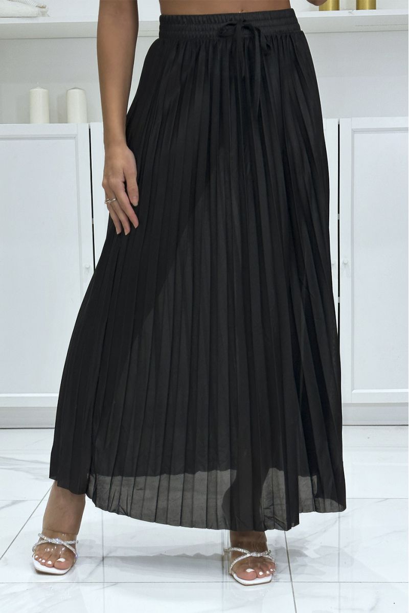 Very chic long black satin pleated skirt - 2