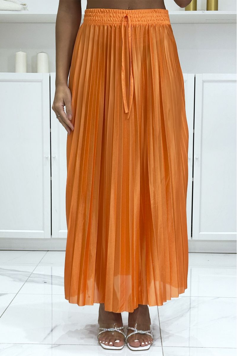 Long, very chic orange satin pleated skirt - 3