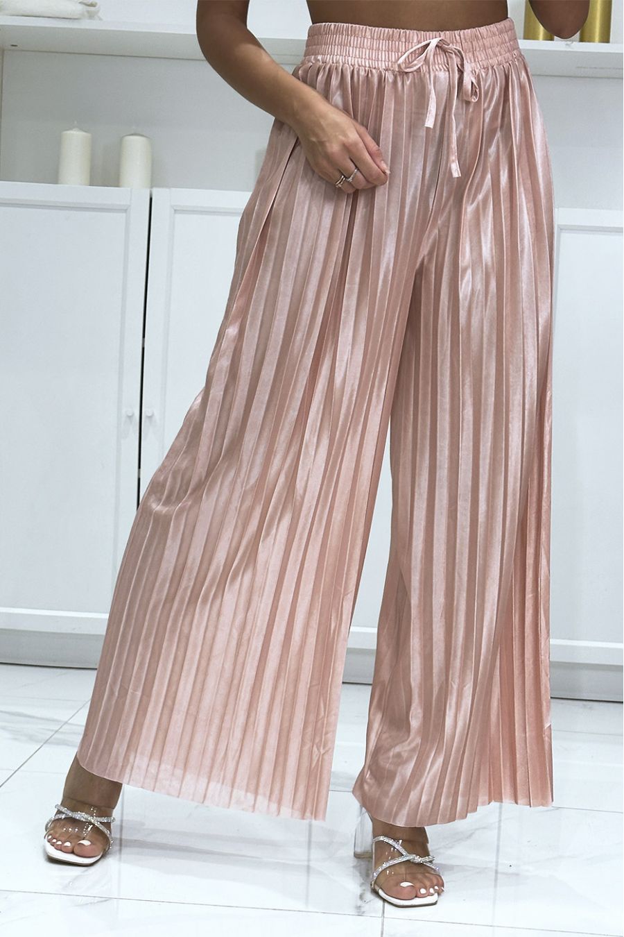 Sateen pink pleated palazzo pants
