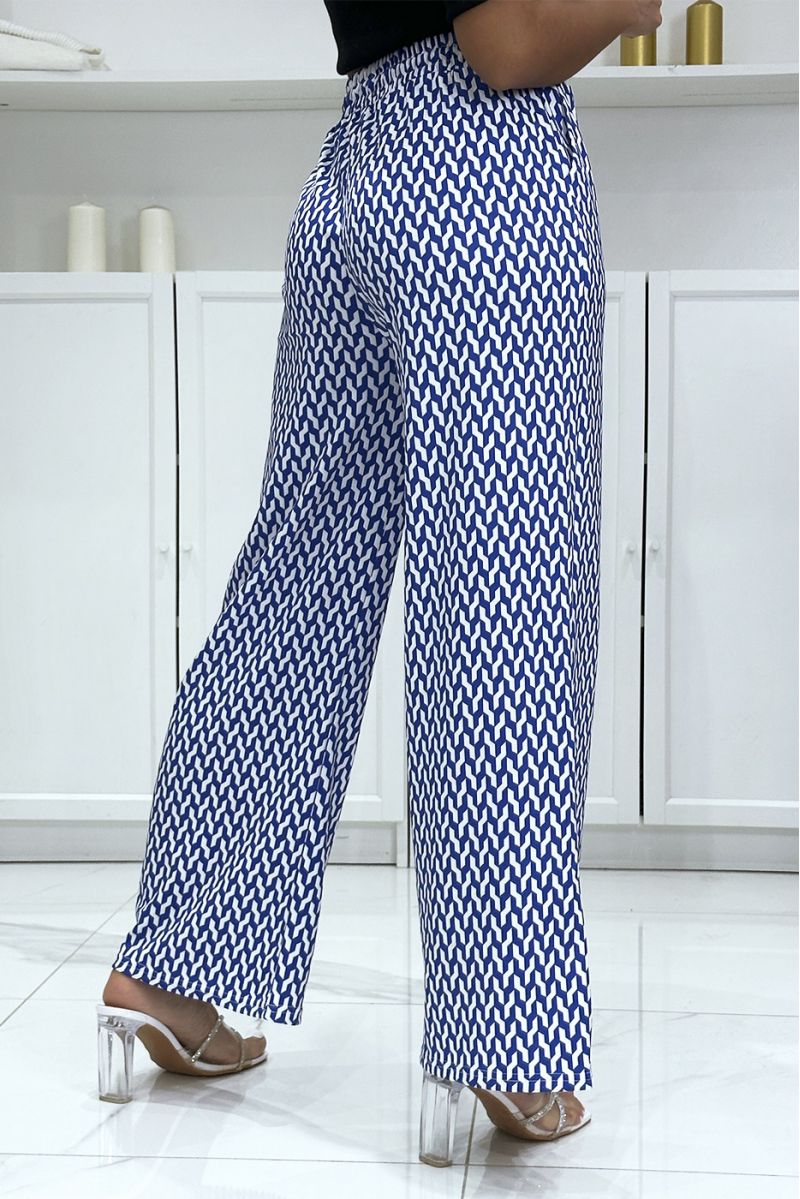 Very chic palazzo pants with blue and white pattern - 1