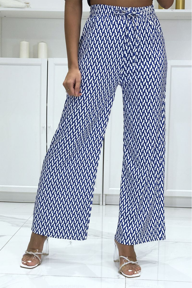 Very chic palazzo pants with blue and white pattern - 2