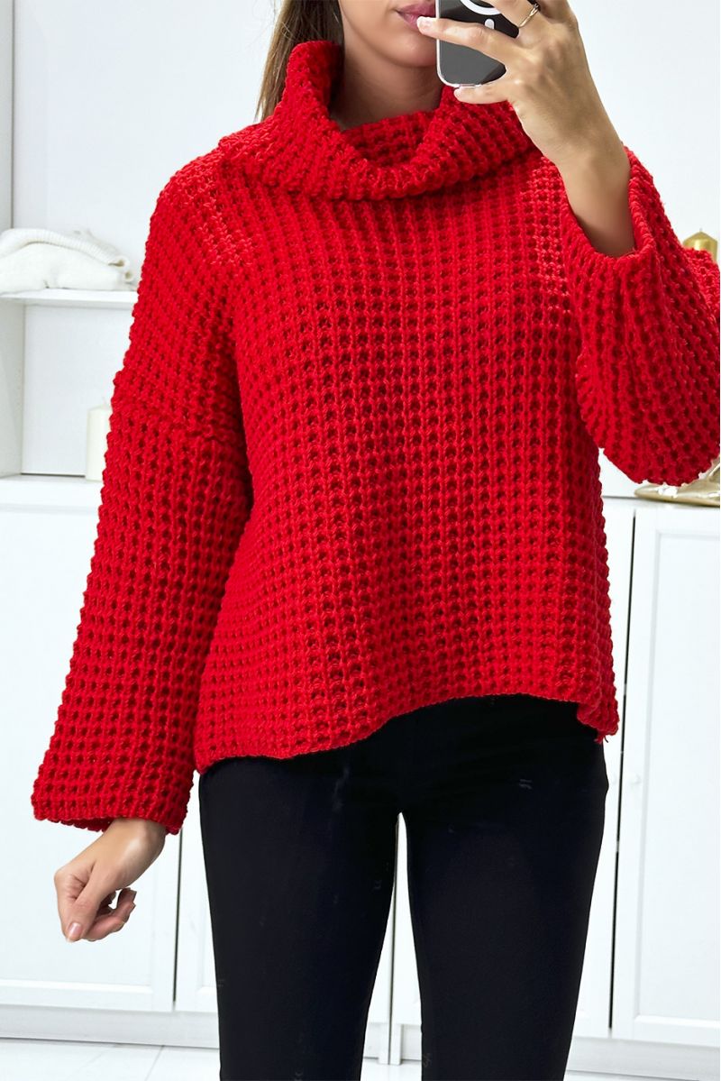 Red chunky knit sweater with falling turtleneck - 2