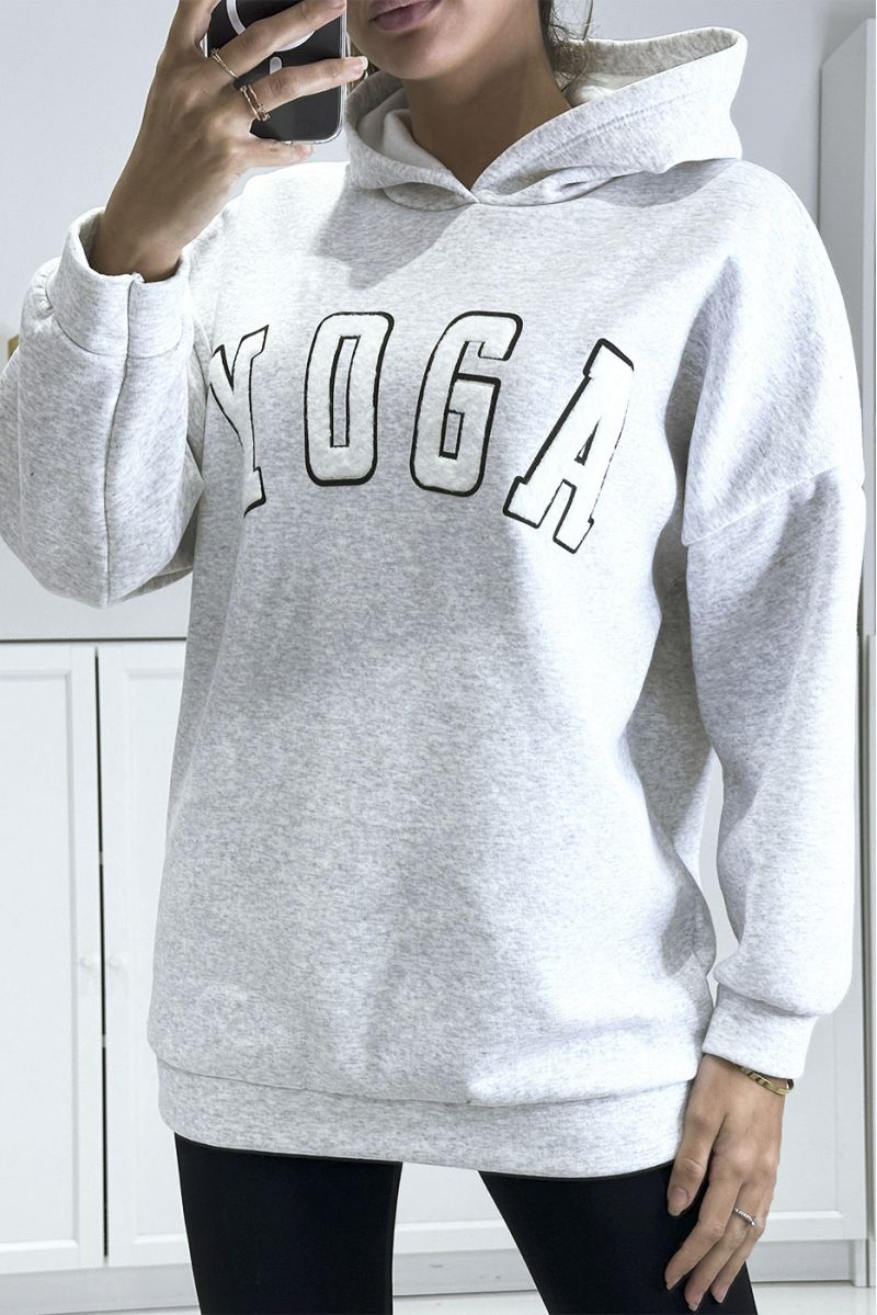 Oversized grijze hoodie van een mooie, zeer dikke kwaliteit met YOGA opschrift - 1