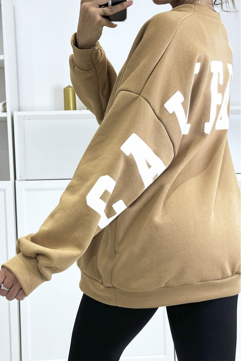 Magnificent, very trendy over size camel sweatshirt with CALIFORNIA writing on the back - 5