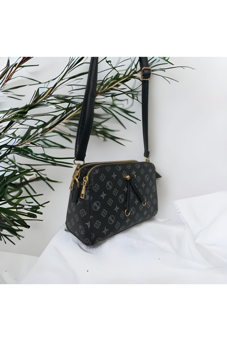 Black handbag with 3 openings - 1