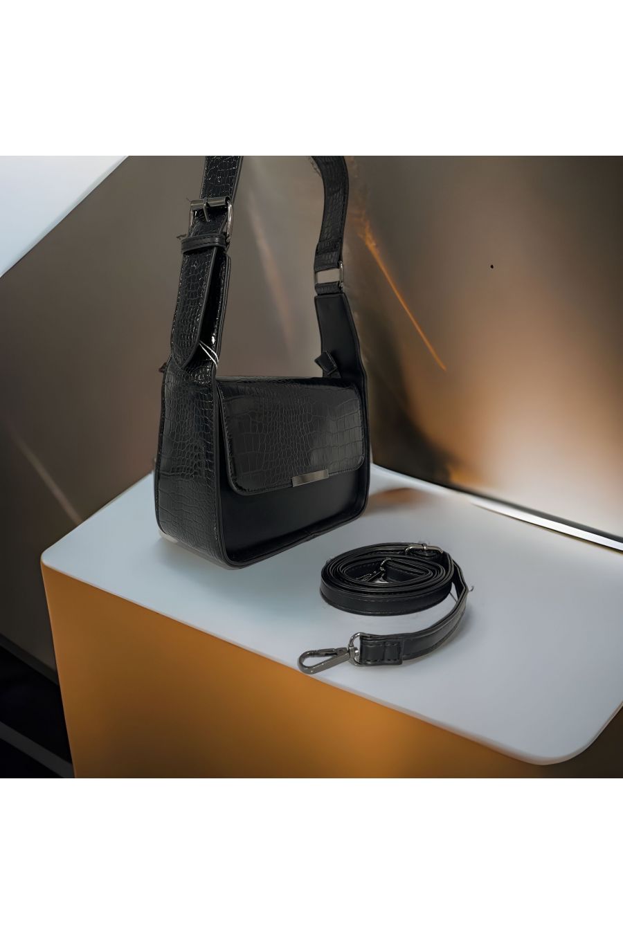 Inspirational black handbag - 2