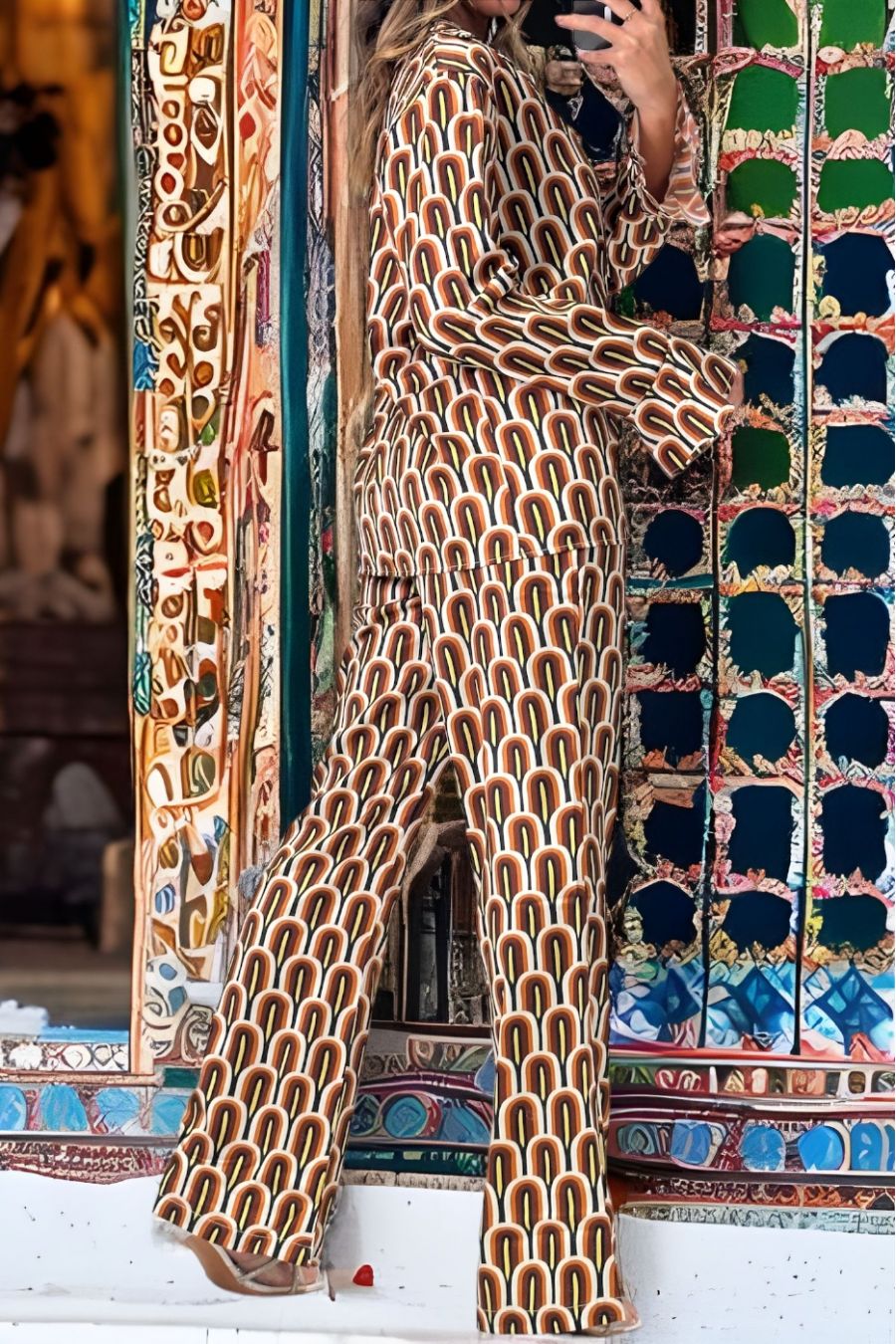 Ensemble satiné marron avec superbe imprimé - 1