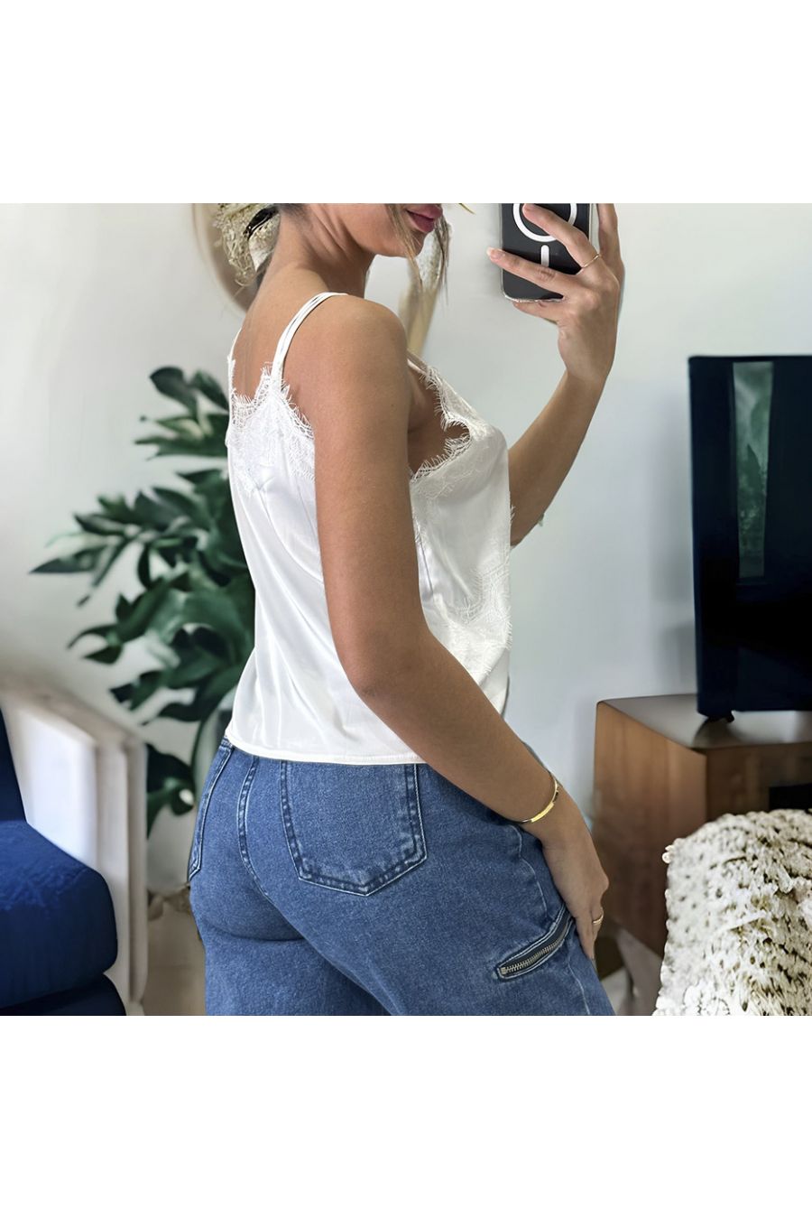 Witte satijnen tanktop met kant - 3