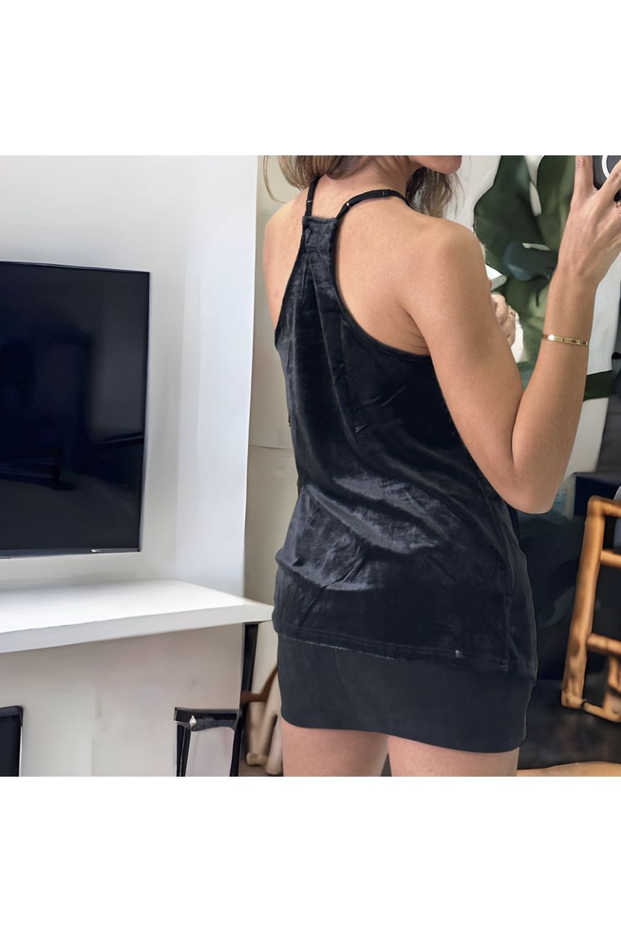 Zwarte tanktop in perzikhuid met kant - 2