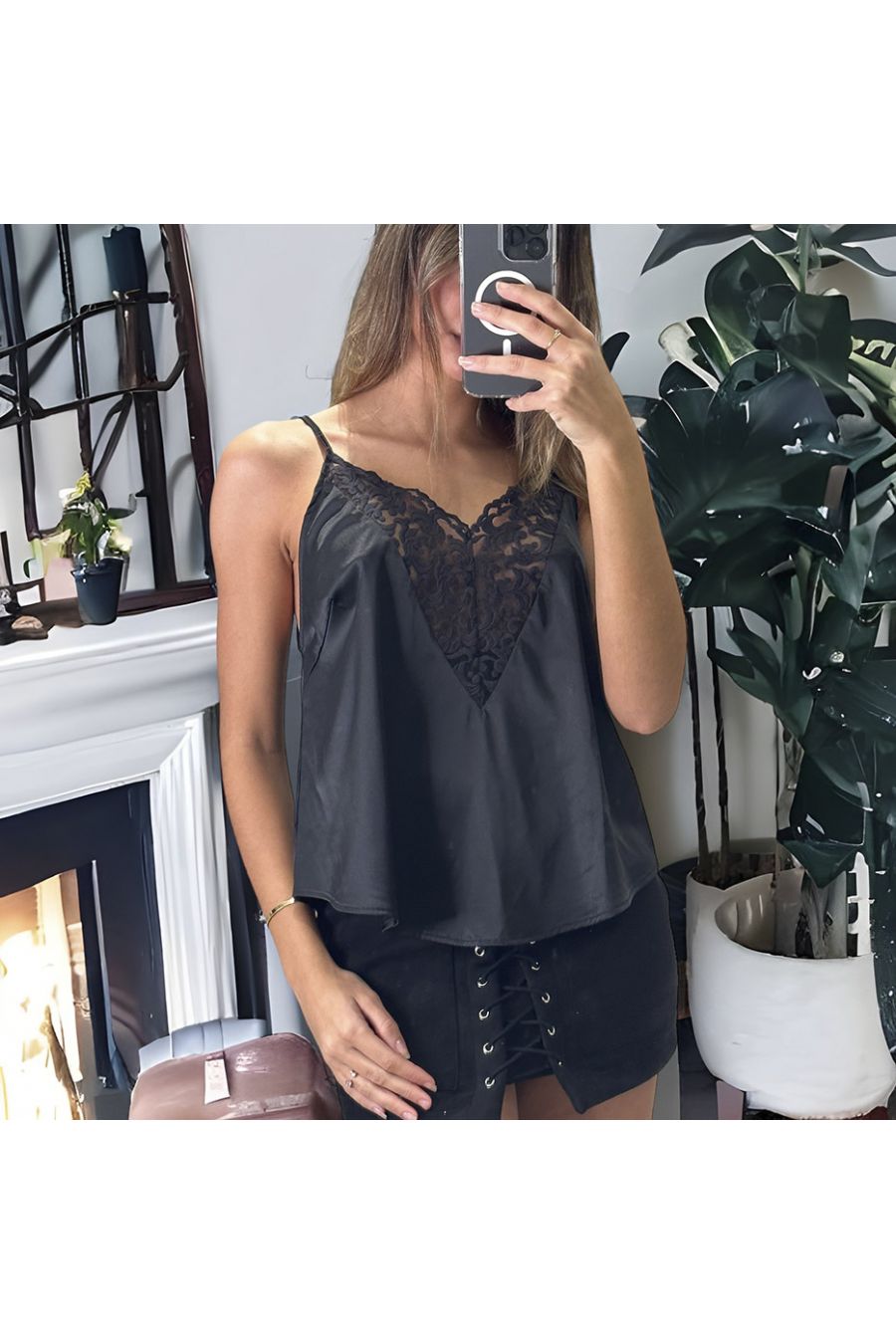 Zwarte satijnen tanktop met kant - 2