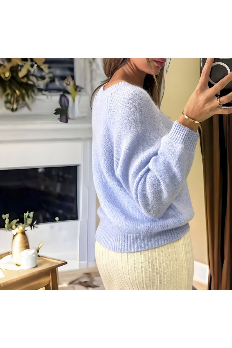Blue sweater made of wool and mohair with V-neck - 4